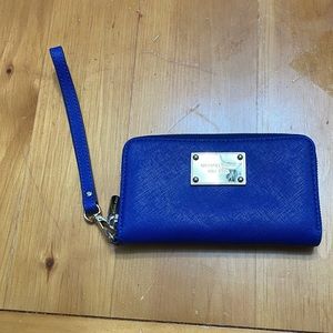 Micheal Kors Wallet Wristlet